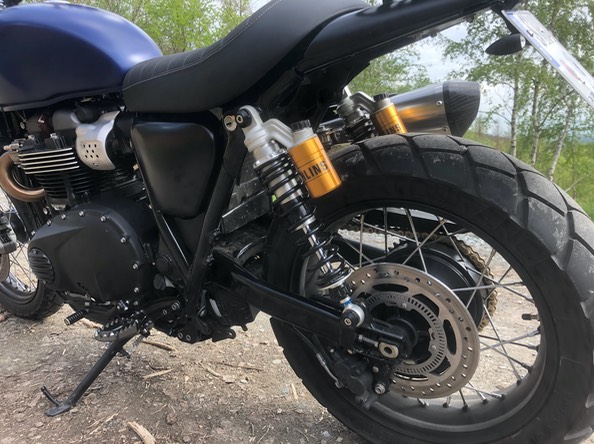 004-Triumph Scrambler Öhlins Federbein