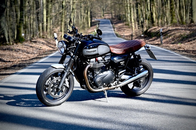 010-Galerie-Triumph Speed Twin Custom