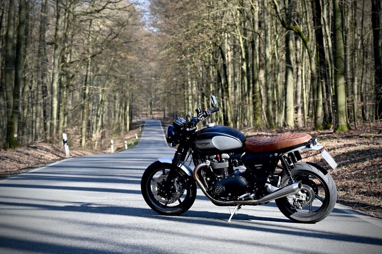 011-Galerie-Triumph Speed Twin Custom