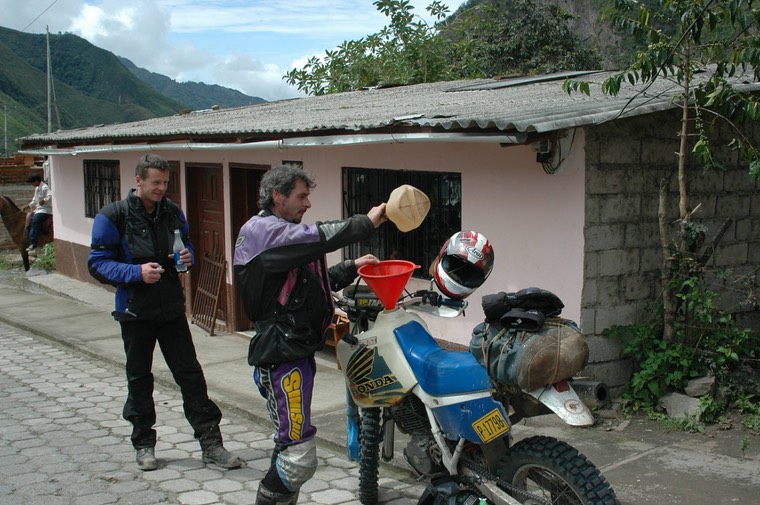 019-Enduro Adventure Ecuador 2006