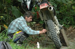 023-Enduro Adventure Ecuador 2006