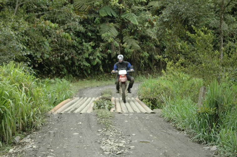 026-Enduro Adventure Ecuador 2006