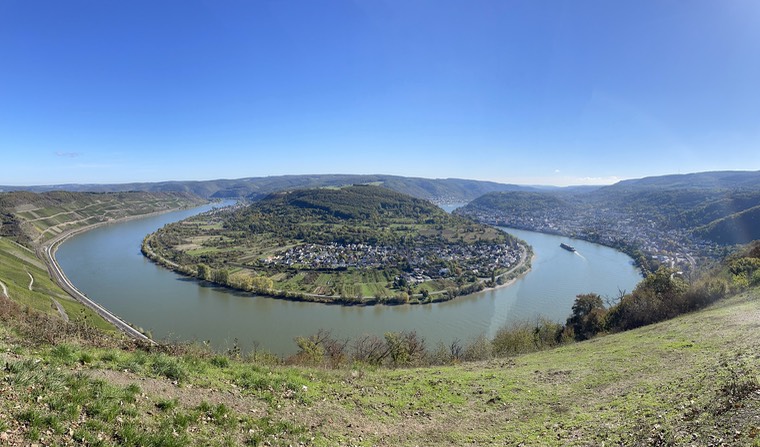 027-09102022 Rhein hoch und runter